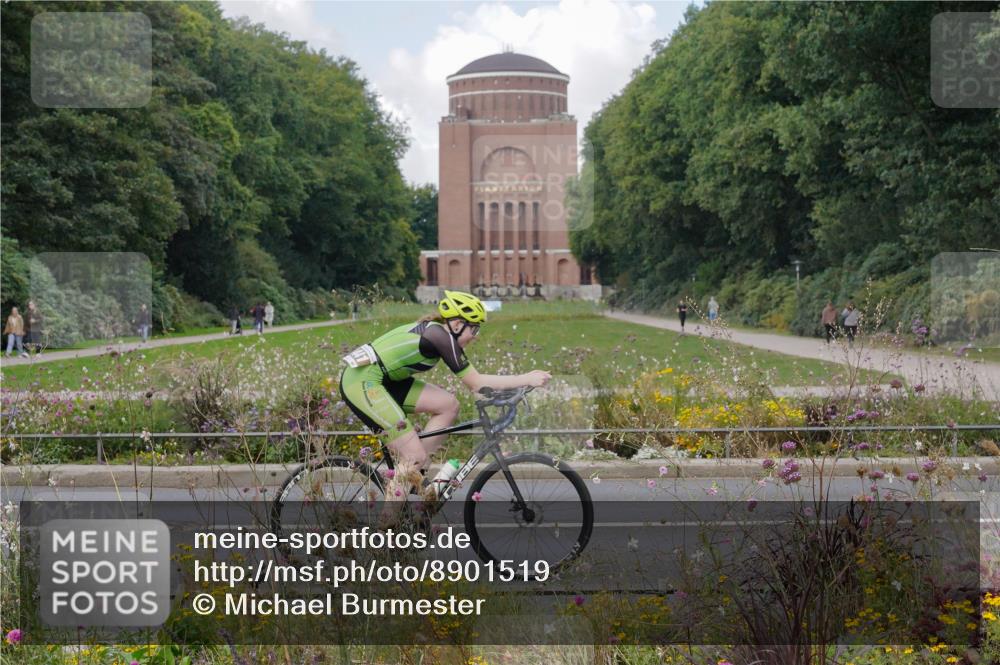 14.09.2025 - Stadtparktriathlon Michael Burmester http://msf.ph/oto/8901519 14.09.2025 13:16:52 Radfahren 1441, 1532 meine-sportfotos.de