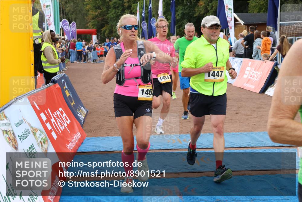 14.09.2025 - Airport Race Strokosch-Dieckow http://msf.ph/oto/8901521 14.09.2025 12:31:49 Ziel 101, 400, 422, 511, 540, 906, 1339, 1447, 1454, 1463, 1785, 1985, 2077, 2155, 2162, 4013, 4180 meine-sportfotos.de