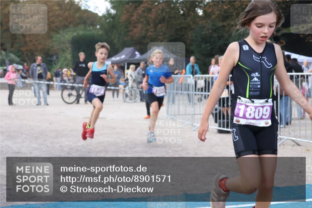 14.09.2025 - Stadtparktriathlon Strokosch-Dieckow http://msf.ph/oto/8901571 14.09.2025 15:04:36 Ziel 1805, 1806, 1809, 1831, 1848, 1857 meine-sportfotos.de