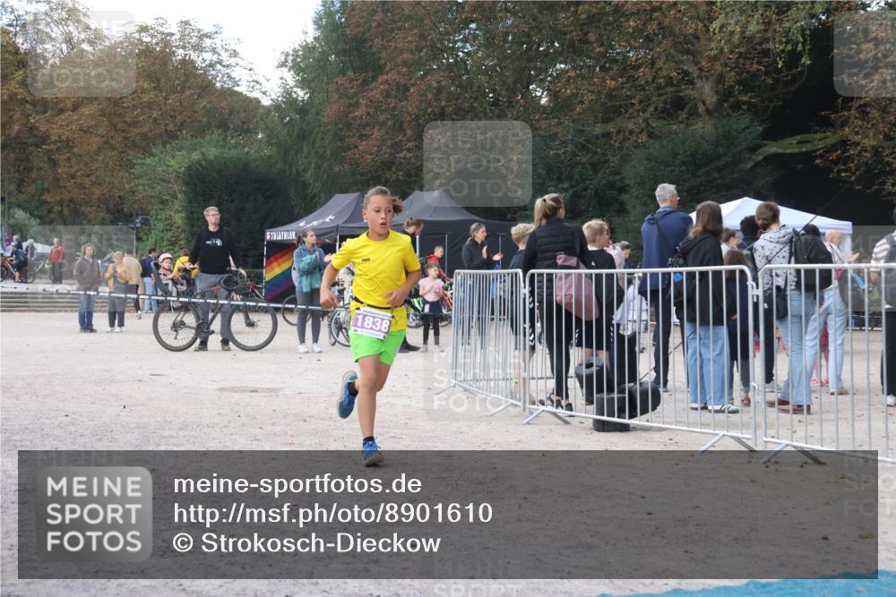 14.09.2025 - Stadtparktriathlon Strokosch-Dieckow http://msf.ph/oto/8901610 14.09.2025 15:04:59 Ziel 1792, 1812, 1838 meine-sportfotos.de