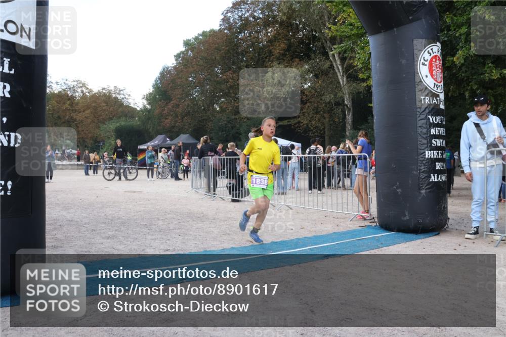14.09.2025 - Stadtparktriathlon Strokosch-Dieckow http://msf.ph/oto/8901617 14.09.2025 15:05:00 Ziel 1792, 1812, 1838 meine-sportfotos.de