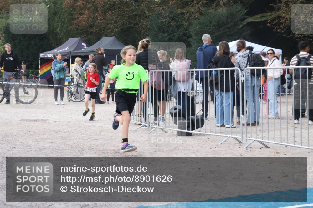 14.09.2025 - Stadtparktriathlon Strokosch-Dieckow http://msf.ph/oto/8901626 14.09.2025 15:05:03 Ziel 1792, 1813, 1838 meine-sportfotos.de