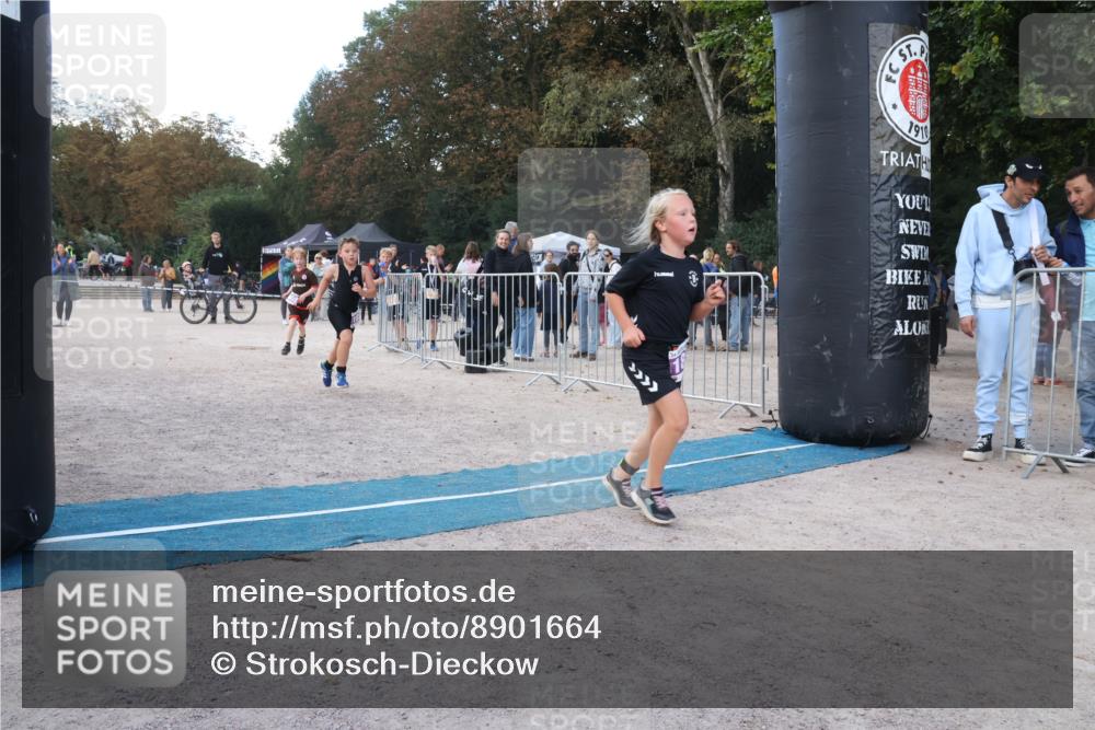 14.09.2025 - Stadtparktriathlon Strokosch-Dieckow http://msf.ph/oto/8901664 14.09.2025 15:05:11 Ziel 1792, 1795, 1801, 1803, 1813, 1855 meine-sportfotos.de