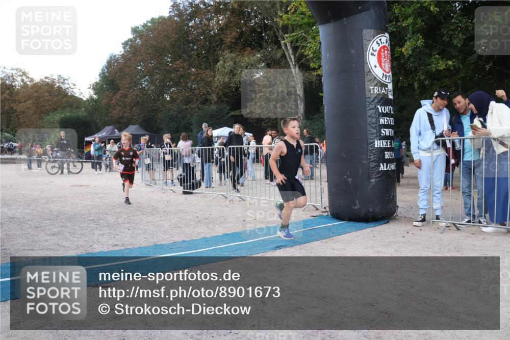 14.09.2025 - Stadtparktriathlon Strokosch-Dieckow http://msf.ph/oto/8901673 14.09.2025 15:05:12 Ziel 1795, 1801, 1803, 1813, 1855 meine-sportfotos.de