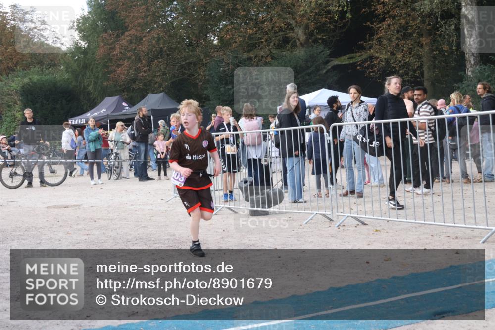 14.09.2025 - Stadtparktriathlon Strokosch-Dieckow http://msf.ph/oto/8901679 14.09.2025 15:05:13 Ziel 1795, 1801, 1803, 1813, 1855 meine-sportfotos.de