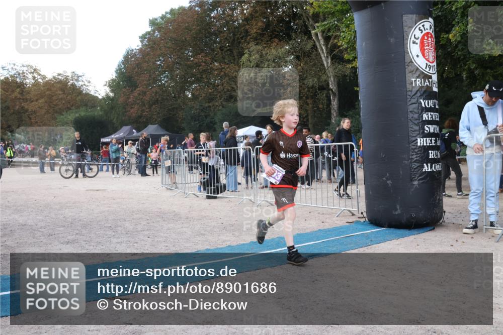 14.09.2025 - Stadtparktriathlon Strokosch-Dieckow http://msf.ph/oto/8901686 14.09.2025 15:05:14 Ziel 1795, 1801, 1803, 1813, 1855 meine-sportfotos.de