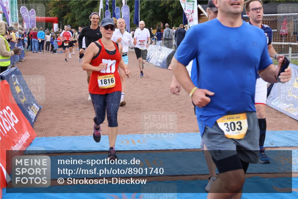 14.09.2025 - Airport Race Strokosch-Dieckow http://msf.ph/oto/8901740 14.09.2025 12:32:22 Ziel 269, 303, 421, 494, 682, 735, 743, 856, 994, 1709, 1805, 1816, 1903, 2110, 2129, 4272 meine-sportfotos.de