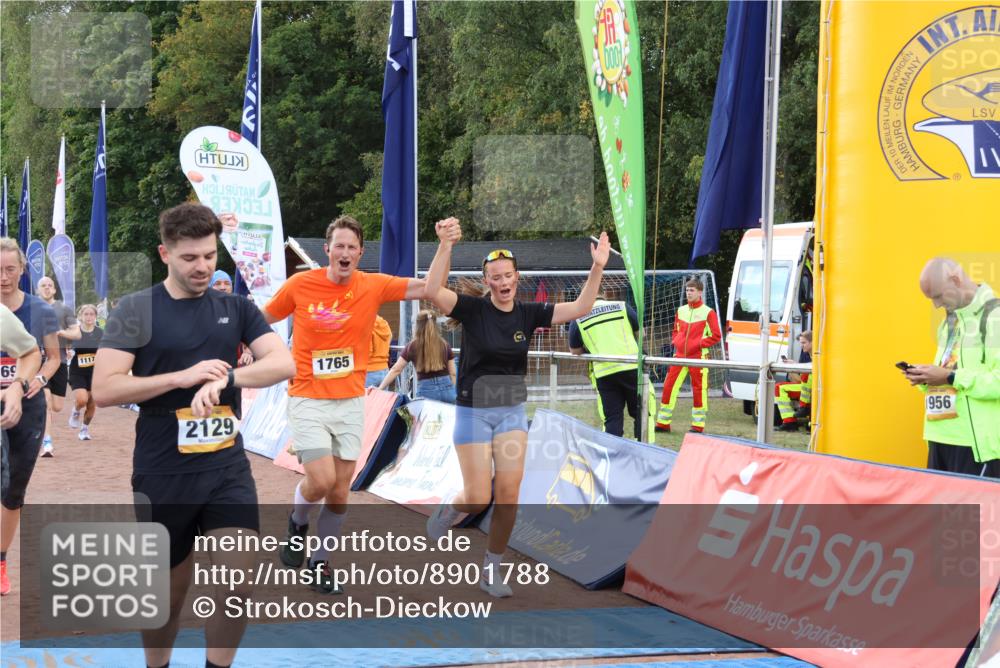 14.09.2025 - Airport Race Strokosch-Dieckow http://msf.ph/oto/8901788 14.09.2025 12:32:31 Ziel 112, 214, 594, 682, 769, 883, 887, 994, 1117, 1153, 1305, 1428, 1553, 1709, 1765, 1770, 1805, 1903, 2129, 4272 meine-sportfotos.de