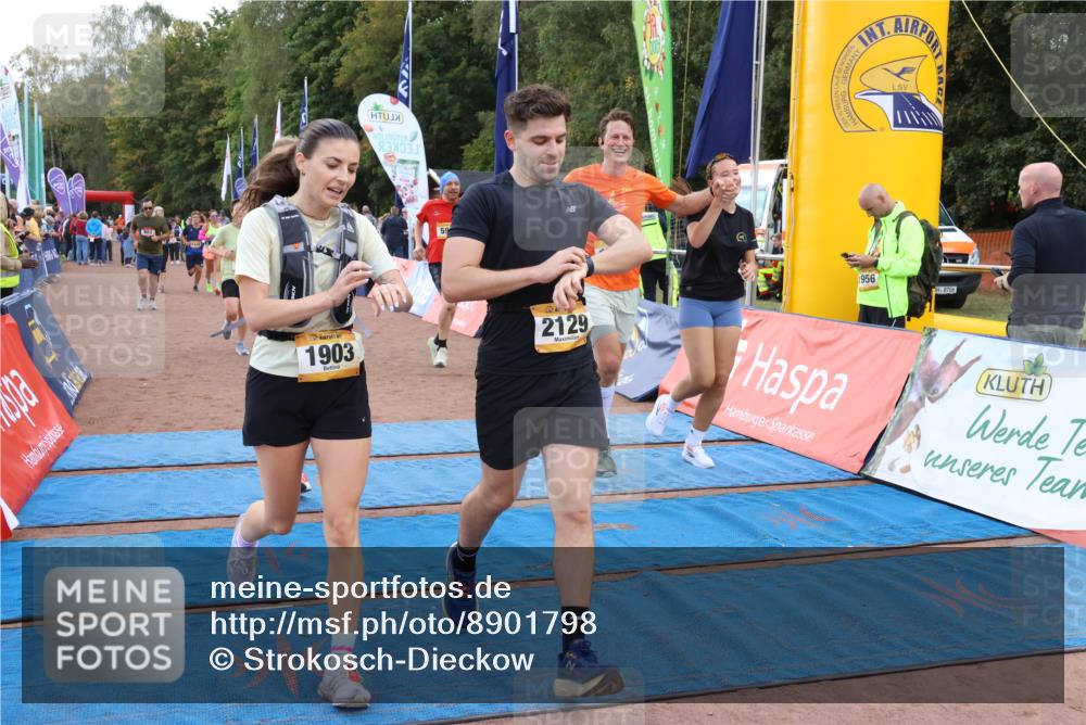 14.09.2025 - Airport Race Strokosch-Dieckow http://msf.ph/oto/8901798 14.09.2025 12:32:32 Ziel 112, 214, 594, 682, 769, 883, 887, 1117, 1153, 1305, 1428, 1553, 1765, 1770, 1903, 2129 meine-sportfotos.de