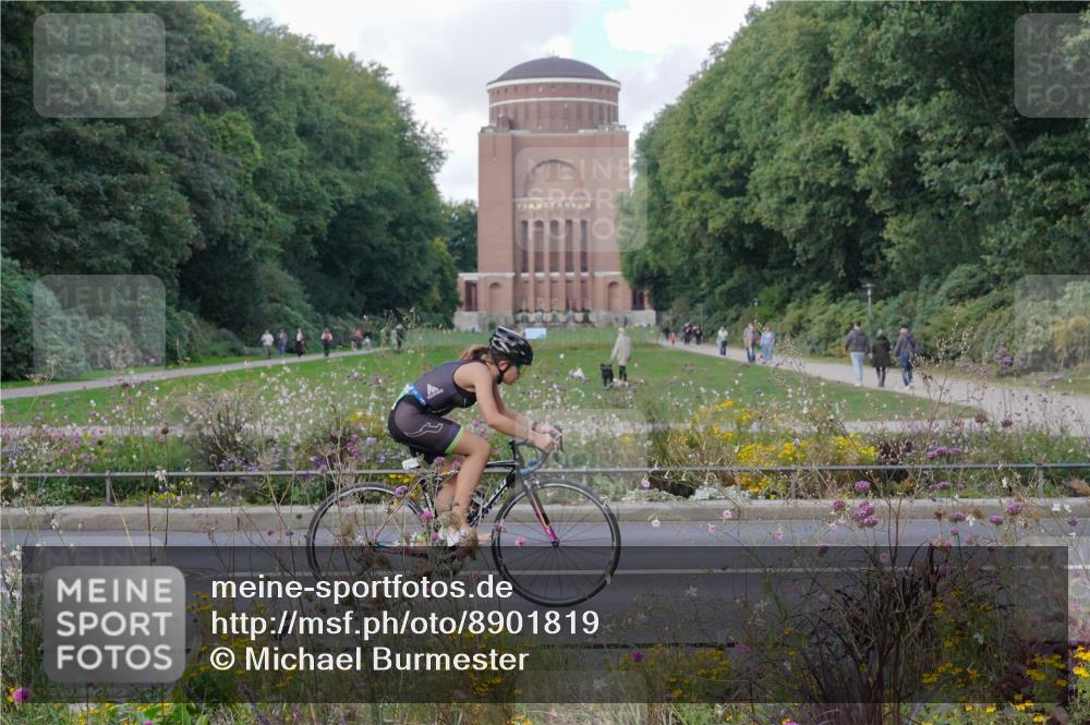 14.09.2025 - Stadtparktriathlon Michael Burmester http://msf.ph/oto/8901819 14.09.2025 13:20:49 Radfahren 1435, 1463, 1483, 1528, 1579, 1603 meine-sportfotos.de