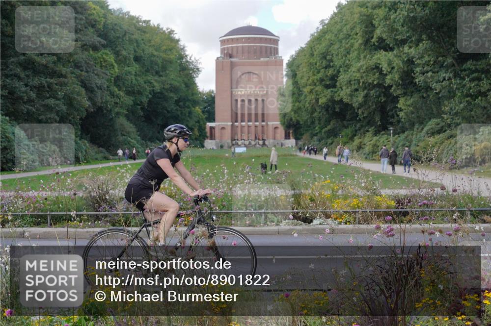 14.09.2025 - Stadtparktriathlon Michael Burmester http://msf.ph/oto/8901822 14.09.2025 13:20:50 Radfahren 1435, 1463, 1483, 1528, 1579, 1603 meine-sportfotos.de