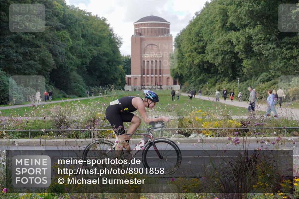 14.09.2025 - Stadtparktriathlon Michael Burmester http://msf.ph/oto/8901858 14.09.2025 13:21:44 Radfahren 1469, 1514, 1530, 1538, 1552, 1564 meine-sportfotos.de