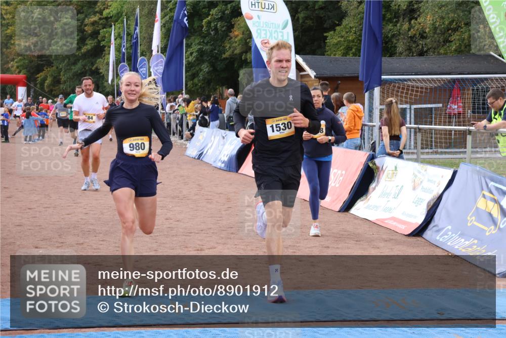 14.09.2025 - Airport Race Strokosch-Dieckow http://msf.ph/oto/8901912 14.09.2025 12:33:10 Ziel 329, 423, 584, 980, 1066, 1108, 1109, 1388, 1530, 1534, 2012, 2085, 4173 meine-sportfotos.de