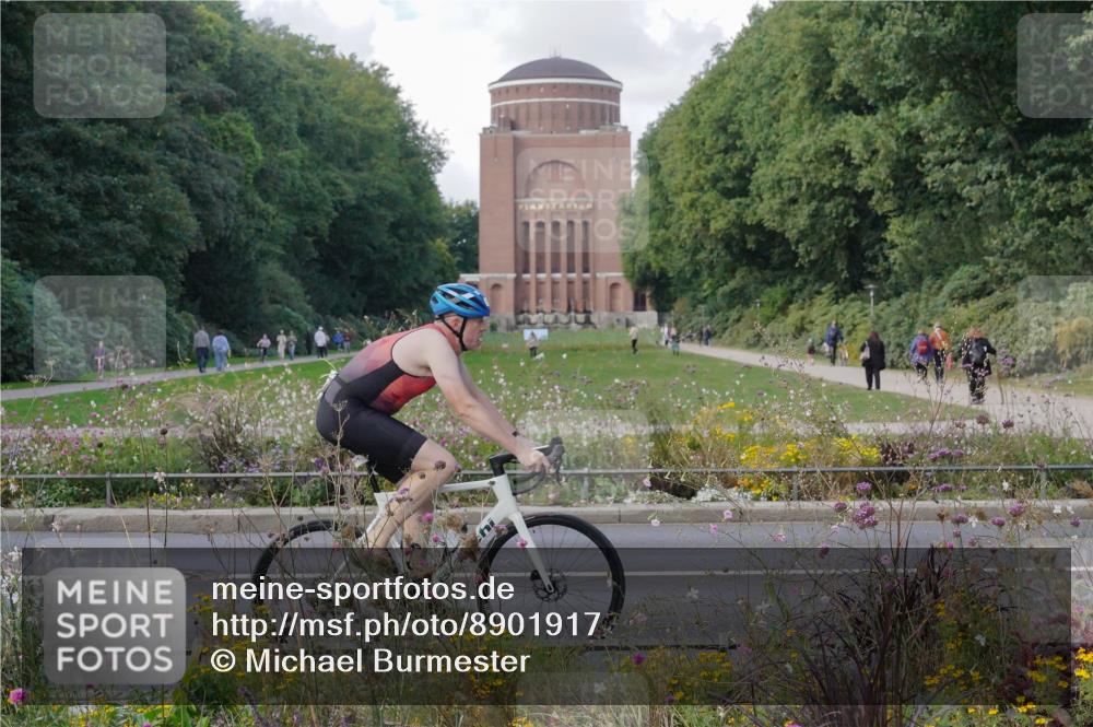 14.09.2025 - Stadtparktriathlon Michael Burmester http://msf.ph/oto/8901917 14.09.2025 13:22:42 Radfahren 1423, 1471, 1492, 1535, 1599 meine-sportfotos.de
