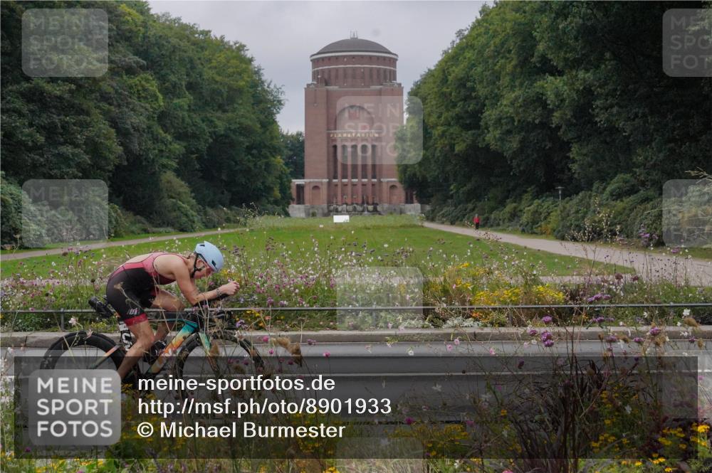 14.09.2025 - Stadtparktriathlon Michael Burmester http://msf.ph/oto/8901933 14.09.2025 09:29:25 Radfahren 406, 460, 462, 466, 478 meine-sportfotos.de