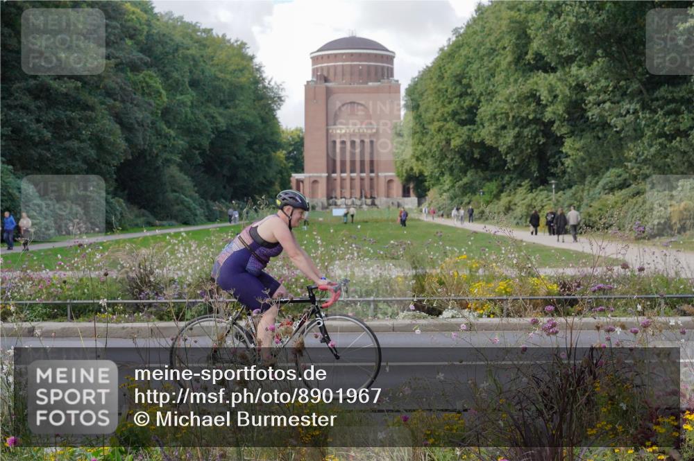 14.09.2025 - Stadtparktriathlon Michael Burmester http://msf.ph/oto/8901967 14.09.2025 13:23:37 Radfahren 1425, 1455, 1542, 1563, 1574 meine-sportfotos.de