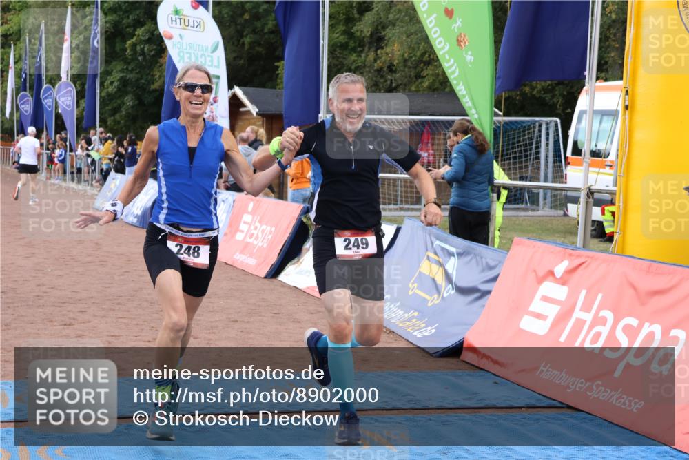 14.09.2025 - Airport Race Strokosch-Dieckow http://msf.ph/oto/8902000 14.09.2025 12:33:35 Ziel 248, 249 meine-sportfotos.de