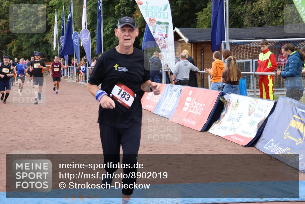 14.09.2025 - Airport Race Strokosch-Dieckow http://msf.ph/oto/8902019 14.09.2025 12:33:45 Ziel 183, 244, 790, 1103, 1378, 1424, 1872 meine-sportfotos.de