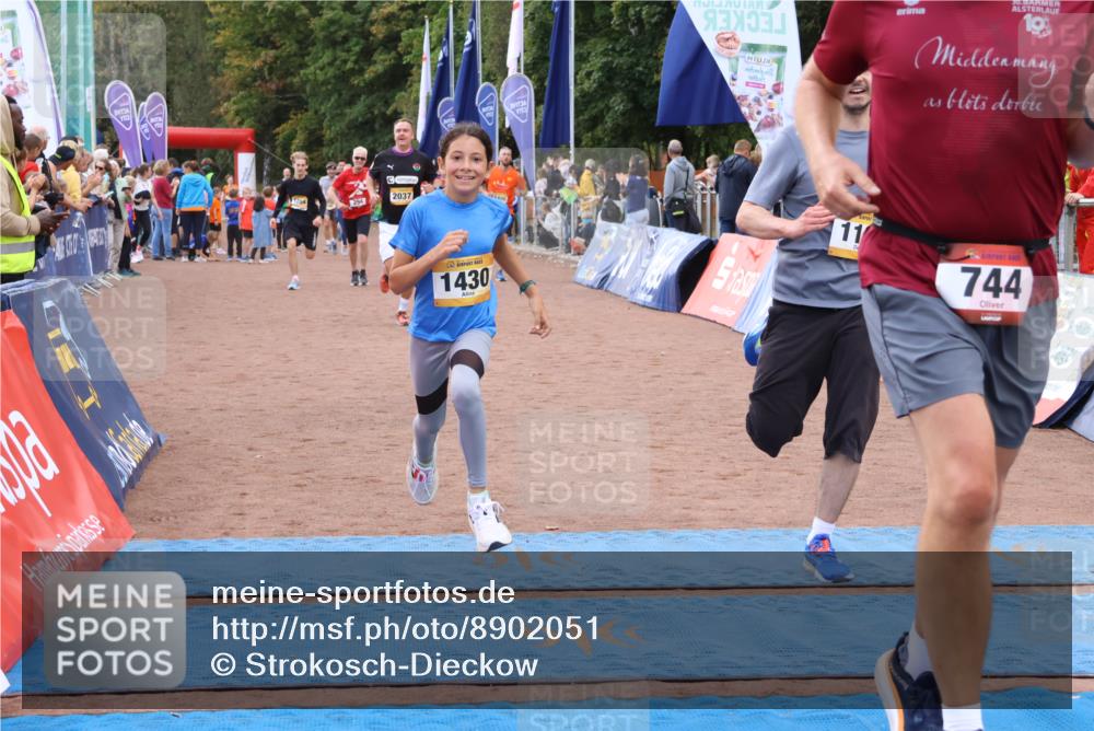 14.09.2025 - Airport Race Strokosch-Dieckow http://msf.ph/oto/8902051 14.09.2025 12:34:13 Ziel 294, 574, 744, 1122, 1204, 1318, 1400, 1430, 1547, 1634, 2037 meine-sportfotos.de