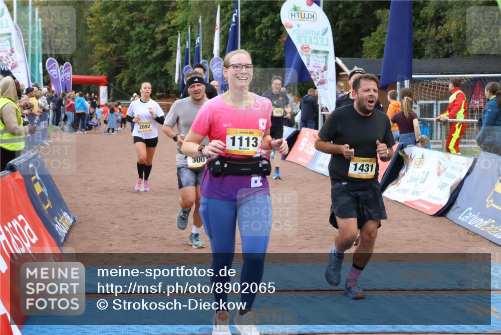 14.09.2025 - Airport Race Strokosch-Dieckow http://msf.ph/oto/8902065 14.09.2025 12:34:23 Ziel 50, 294, 300, 574, 979, 1113, 1318, 1400, 1431, 1547, 1629, 1634, 2050, 2092, 2169 meine-sportfotos.de