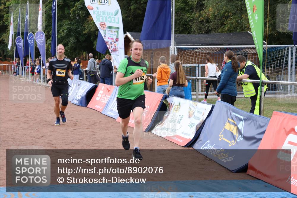 14.09.2025 - Airport Race Strokosch-Dieckow http://msf.ph/oto/8902076 14.09.2025 12:34:41 Ziel 669, 731, 1518, 1648, 2007, 4182 meine-sportfotos.de