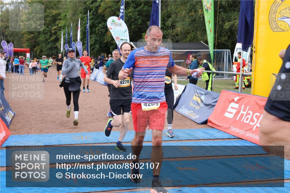 14.09.2025 - Airport Race Strokosch-Dieckow http://msf.ph/oto/8902107 14.09.2025 12:35:08 Ziel 130, 631, 652, 677, 752, 834, 852, 1152, 1264, 1405, 1758, 1817, 1859, 1866, 4053, 4209, 4270 meine-sportfotos.de