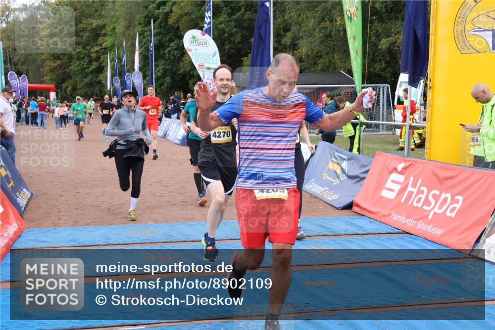 14.09.2025 - Airport Race Strokosch-Dieckow http://msf.ph/oto/8902109 14.09.2025 12:35:08 Ziel 130, 631, 652, 677, 752, 834, 852, 1152, 1264, 1405, 1758, 1817, 1859, 1866, 4053, 4209, 4270 meine-sportfotos.de