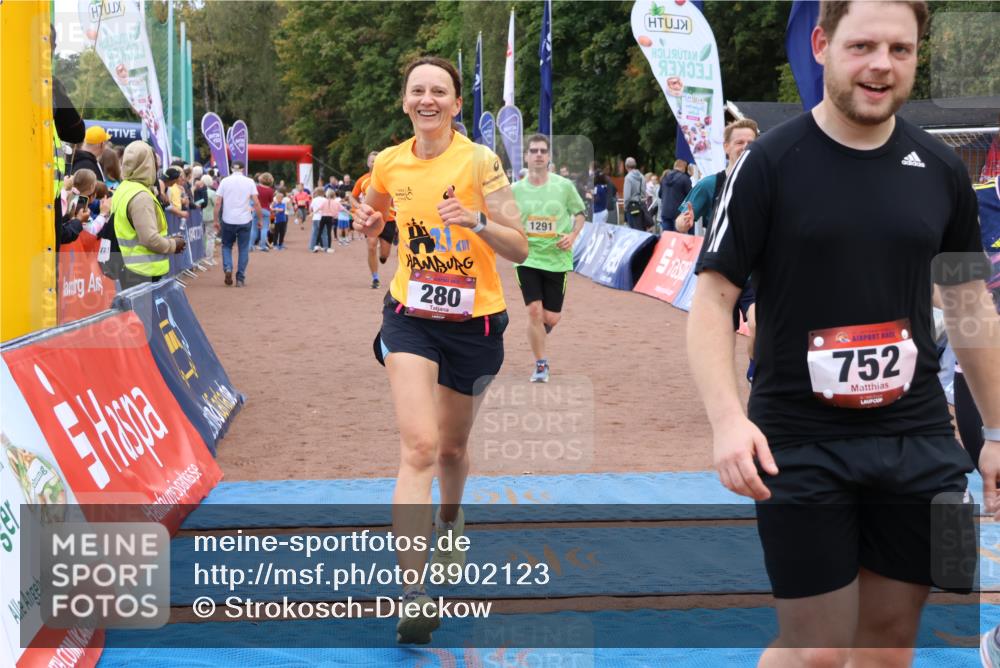 14.09.2025 - Airport Race Strokosch-Dieckow http://msf.ph/oto/8902123 14.09.2025 12:35:18 Ziel 71, 237, 280, 606, 652, 677, 752, 840, 1143, 1152, 1291, 1498, 1836, 4110 meine-sportfotos.de