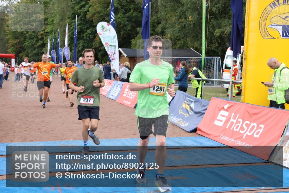 14.09.2025 - Airport Race Strokosch-Dieckow http://msf.ph/oto/8902125 14.09.2025 12:35:20 Ziel 71, 237, 280, 310, 606, 665, 677, 752, 840, 1143, 1291, 1498, 1836, 4110 meine-sportfotos.de