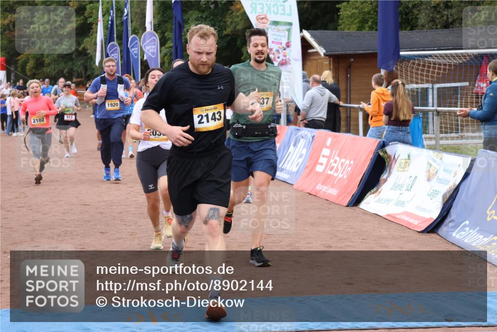 14.09.2025 - Airport Race Strokosch-Dieckow http://msf.ph/oto/8902144 14.09.2025 12:35:31 Ziel 310, 665, 899, 912, 937, 1002, 1636, 1652, 1886, 1920, 2036, 2102, 2143, 4226, 4258 meine-sportfotos.de