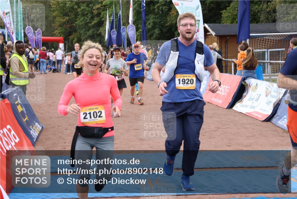 14.09.2025 - Airport Race Strokosch-Dieckow http://msf.ph/oto/8902148 14.09.2025 12:35:35 Ziel 419, 849, 899, 912, 929, 937, 1002, 1120, 1374, 1636, 1652, 1855, 1886, 1920, 1942, 2036, 2102, 2143, 4226, 4258 meine-sportfotos.de