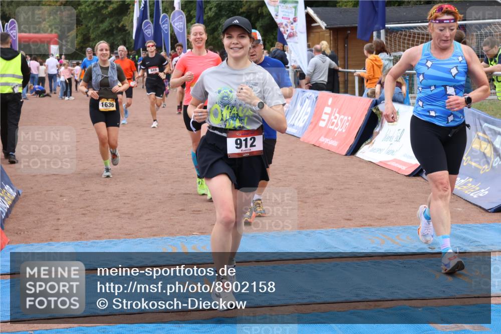 14.09.2025 - Airport Race Strokosch-Dieckow http://msf.ph/oto/8902158 14.09.2025 12:35:37 Ziel 111, 419, 849, 899, 912, 929, 1002, 1120, 1374, 1636, 1652, 1855, 1886, 1920, 1942, 2102, 4226, 4258 meine-sportfotos.de