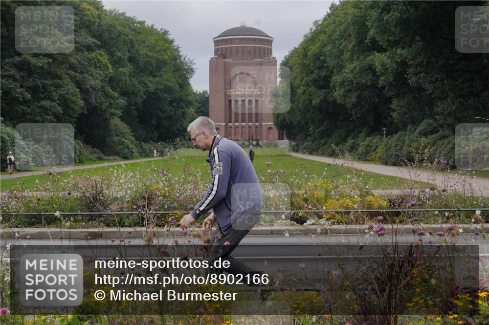14.09.2025 - Stadtparktriathlon Michael Burmester http://msf.ph/oto/8902166 14.09.2025 09:30:16 Radfahren  meine-sportfotos.de