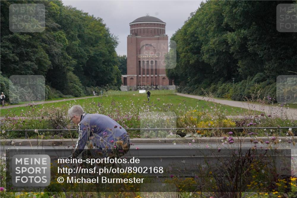 14.09.2025 - Stadtparktriathlon Michael Burmester http://msf.ph/oto/8902168 14.09.2025 09:30:17 Radfahren  meine-sportfotos.de