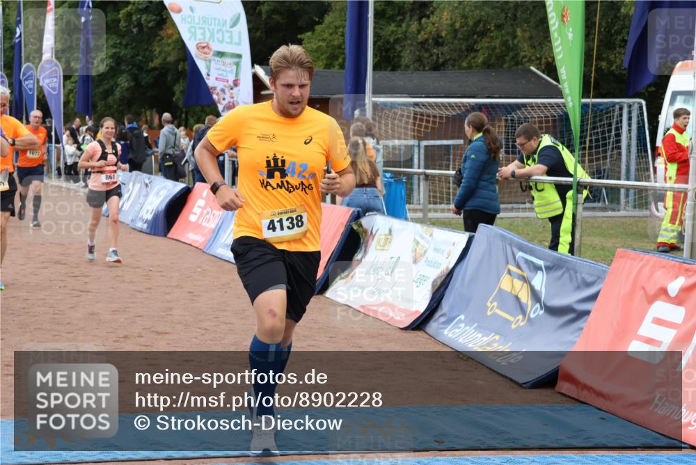 14.09.2025 - Airport Race Strokosch-Dieckow http://msf.ph/oto/8902228 14.09.2025 12:36:02 Ziel 505, 861, 1038, 1072, 1481, 1488, 1695, 1854, 2034, 2109, 2157, 2179, 4131, 4138 meine-sportfotos.de