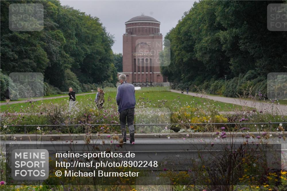 14.09.2025 - Stadtparktriathlon Michael Burmester http://msf.ph/oto/8902248 14.09.2025 09:32:19 Radfahren 387, 468 meine-sportfotos.de