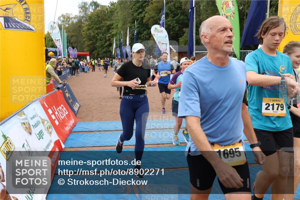 14.09.2025 - Airport Race Strokosch-Dieckow http://msf.ph/oto/8902271 14.09.2025 12:36:12 Ziel 129, 505, 863, 1072, 1083, 1200, 1695, 2034, 2109, 2126, 2157, 2179, 4131, 4139 meine-sportfotos.de