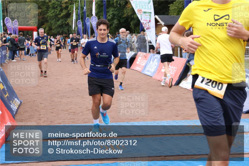 14.09.2025 - Airport Race Strokosch-Dieckow http://msf.ph/oto/8902312 14.09.2025 12:36:20 Ziel 239, 366, 986, 1083, 1200, 1665, 1666, 1728, 2126, 2141 meine-sportfotos.de