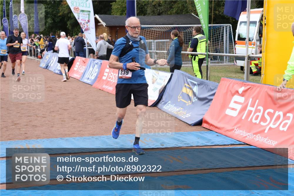 14.09.2025 - Airport Race Strokosch-Dieckow http://msf.ph/oto/8902322 14.09.2025 12:36:22 Ziel 239, 366, 821, 986, 1200, 1665, 1666, 1727, 1728, 2126, 2141 meine-sportfotos.de