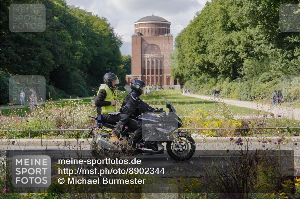 14.09.2025 - Stadtparktriathlon Michael Burmester http://msf.ph/oto/8902344 14.09.2025 13:27:55 Radfahren 1476, 1556, 1579, 1596, 1603, 1618 meine-sportfotos.de