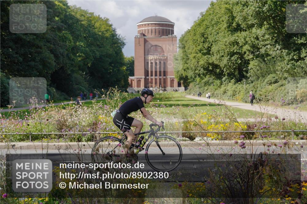 14.09.2025 - Stadtparktriathlon Michael Burmester http://msf.ph/oto/8902380 14.09.2025 13:28:57 Radfahren 1437, 1465, 1530, 1552, 1564, 1614 meine-sportfotos.de