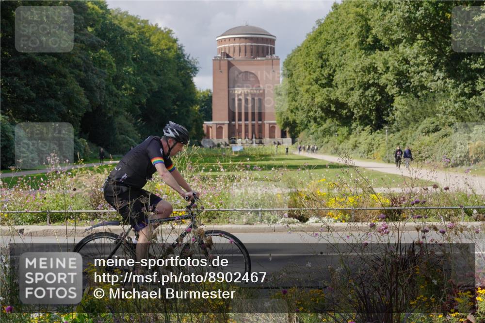 14.09.2025 - Stadtparktriathlon Michael Burmester http://msf.ph/oto/8902467 14.09.2025 13:32:07 Radfahren 1491, 1523, 1535, 1570, 1593, 1606 meine-sportfotos.de