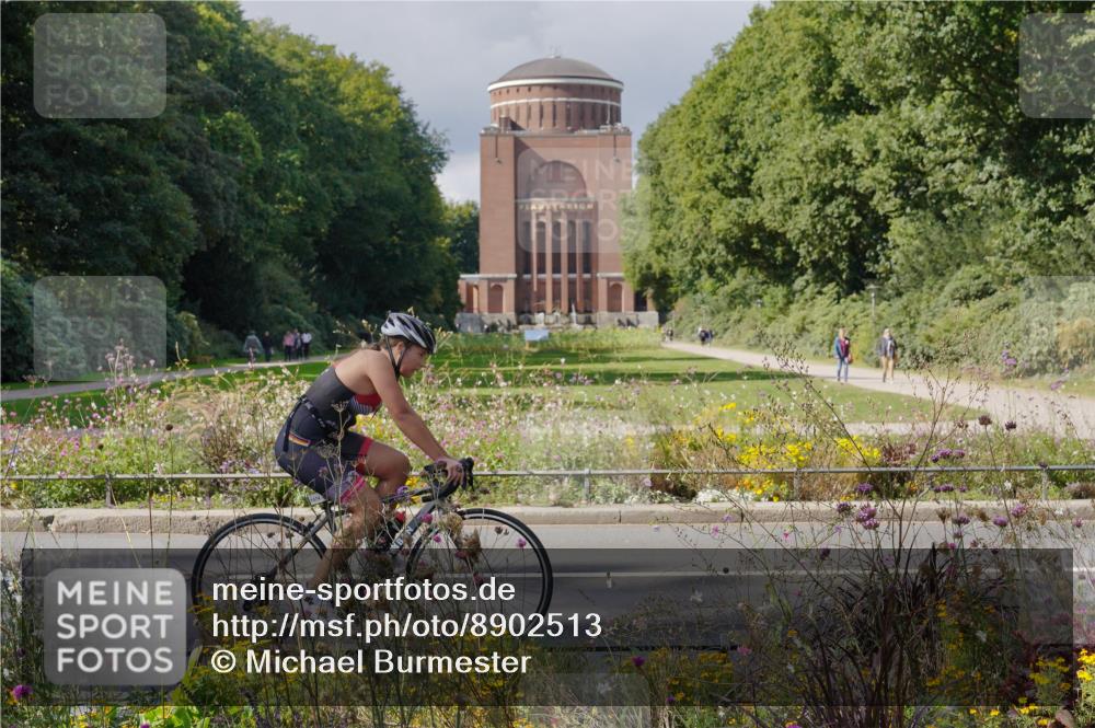 14.09.2025 - Stadtparktriathlon Michael Burmester http://msf.ph/oto/8902513 14.09.2025 13:33:21 Radfahren 1455, 1479, 1529, 1532, 1574 meine-sportfotos.de