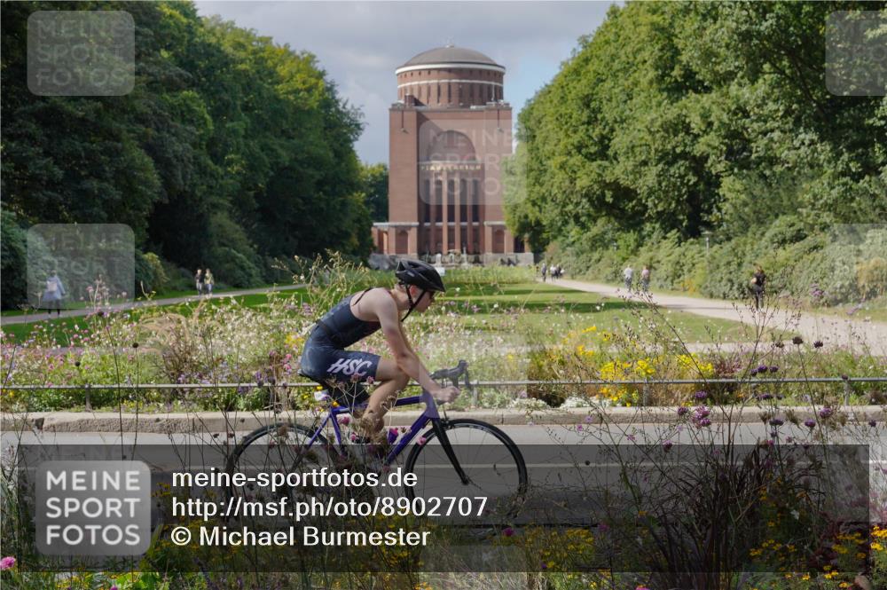 14.09.2025 - Stadtparktriathlon Michael Burmester http://msf.ph/oto/8902707 14.09.2025 13:43:43 Radfahren 1474, 1527, 1529, 1536, 1547, 1553 meine-sportfotos.de