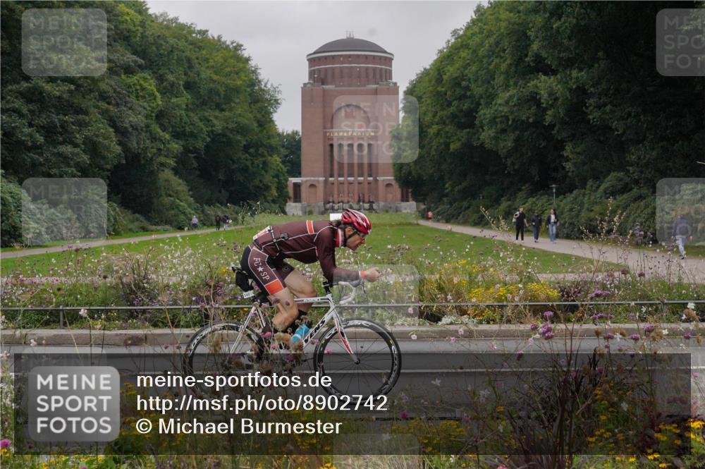 14.09.2025 - Stadtparktriathlon Michael Burmester http://msf.ph/oto/8902742 14.09.2025 09:54:36 Radfahren 514, 525, 548, 551, 565 meine-sportfotos.de