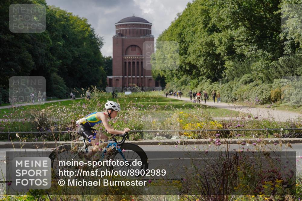 14.09.2025 - Stadtparktriathlon Michael Burmester http://msf.ph/oto/8902989 14.09.2025 14:24:54 Radfahren 1700, 1706, 1730, 1738, 1752, 1760, 1763, 1772 meine-sportfotos.de