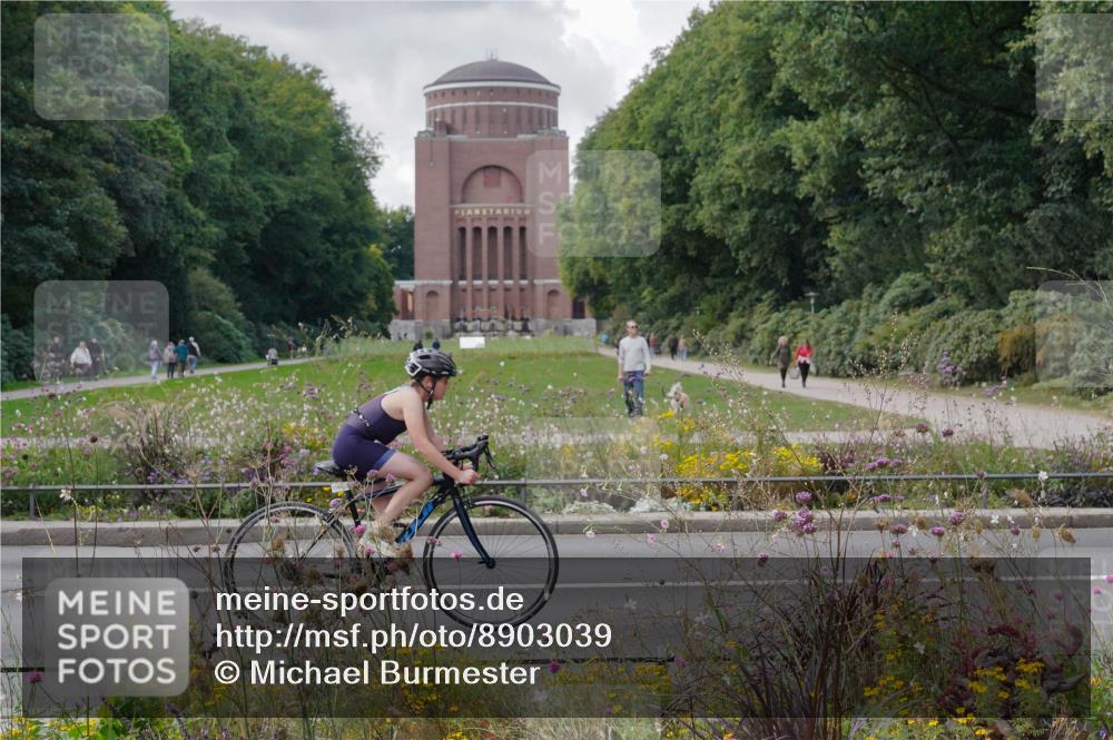 14.09.2025 - Stadtparktriathlon Michael Burmester http://msf.ph/oto/8903039 14.09.2025 14:25:34 Radfahren 1692, 1693, 1711, 1723, 1724, 1725, 1736, 1739, 1741, 1753, 1769, 1771, 1780, 1783, 1864 meine-sportfotos.de