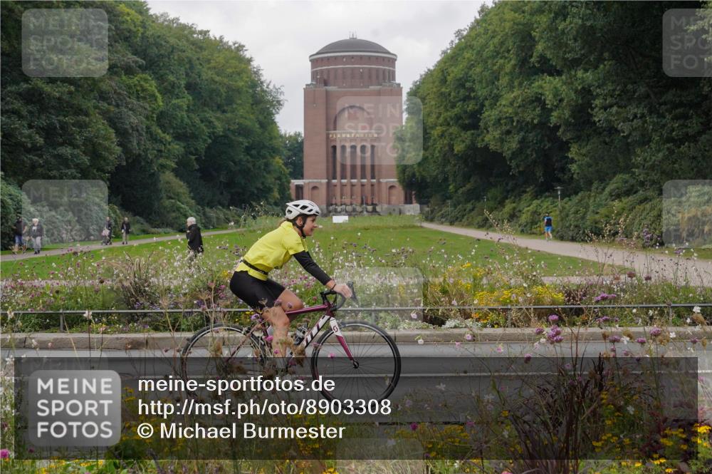 14.09.2025 - Stadtparktriathlon Michael Burmester http://msf.ph/oto/8903308 14.09.2025 10:23:31 Radfahren 517, 555, 573, 587, 607, 608, 618, 624, 626, 642, 647, 706 meine-sportfotos.de