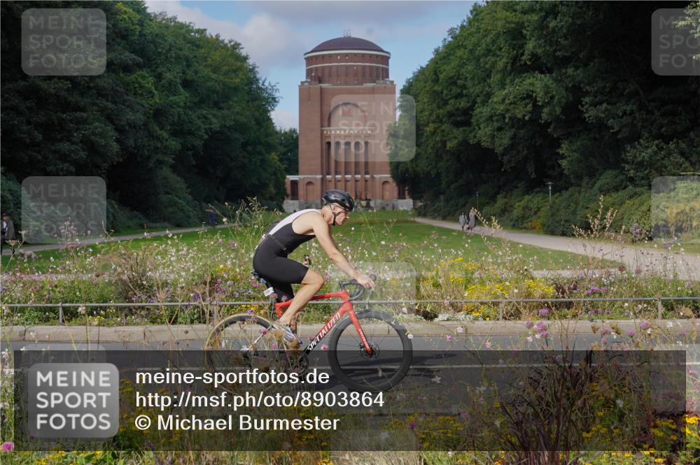 14.09.2025 - Stadtparktriathlon Michael Burmester http://msf.ph/oto/8903864 14.09.2025 10:52:16 Radfahren 661, 720, 748, 759, 772, 785, 797, 799, 800, 805, 806 meine-sportfotos.de