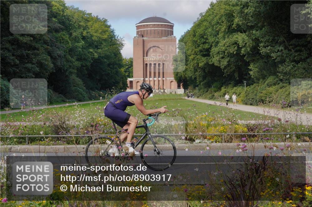 14.09.2025 - Stadtparktriathlon Michael Burmester http://msf.ph/oto/8903917 14.09.2025 10:54:57 Radfahren 636, 687, 700, 704, 780, 786, 787, 790, 825, 901 meine-sportfotos.de